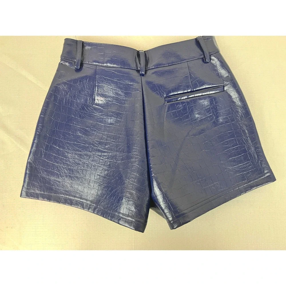 Noli Croc Shorts Womens Size 0 Blue New Faux Leather Embossed High Waist NY81513